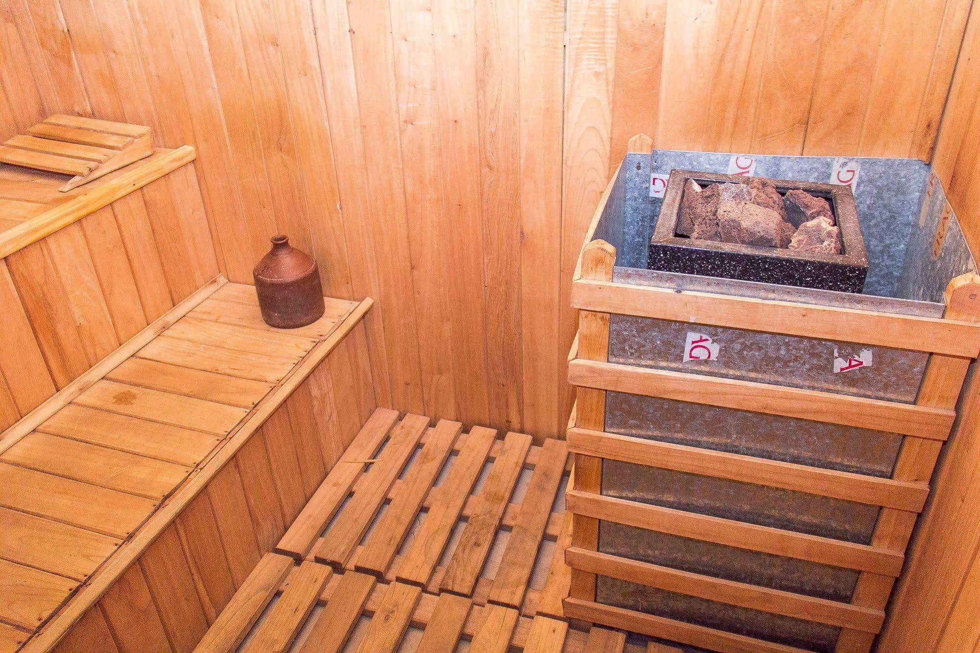 Cerro Calafate Hotel