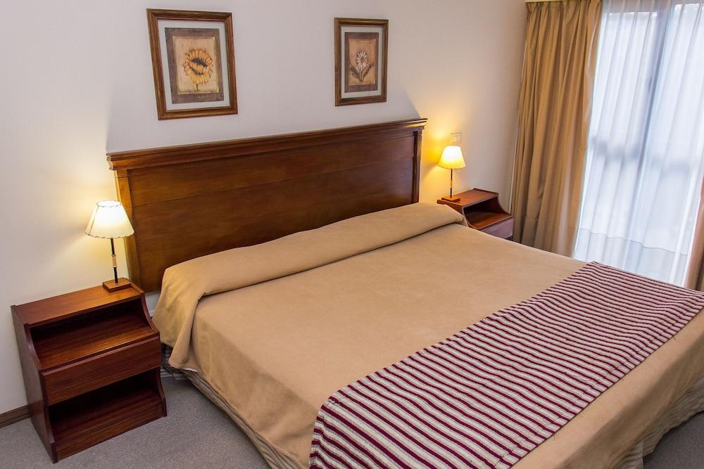 Hotel Cerro Calafate 4*